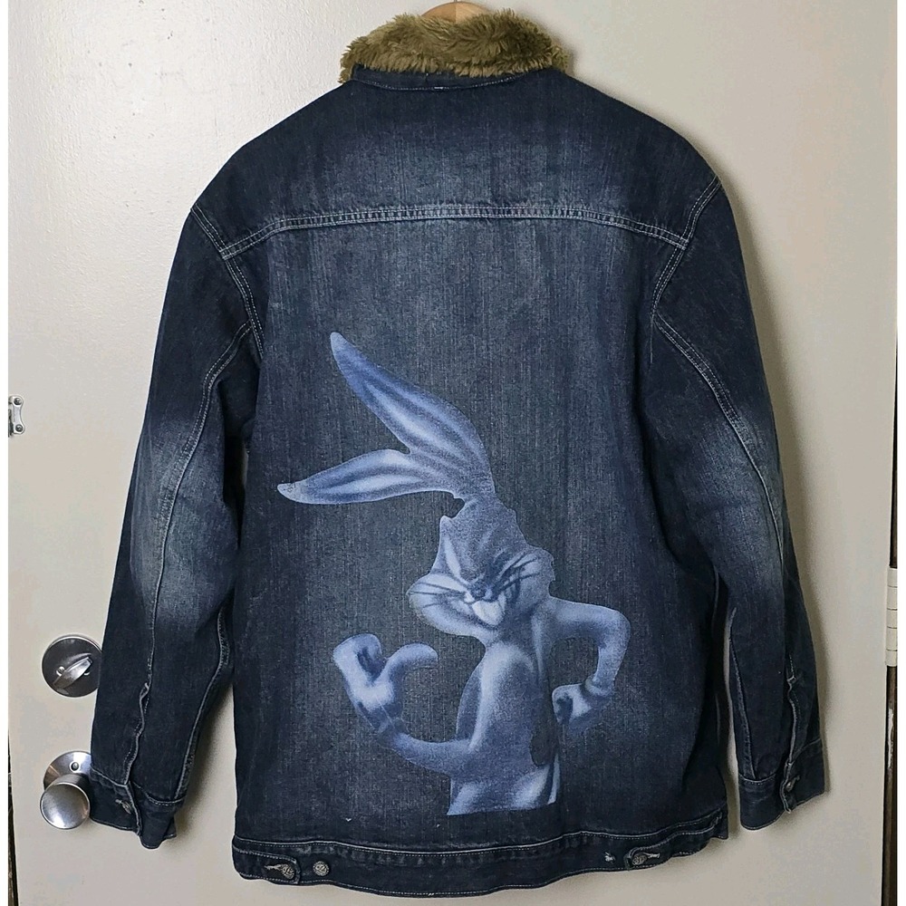 Lot29 Luxe Bugs Bunny Sherpa Lined Denim Jacket Size L Heavy Trucker Chore Coat